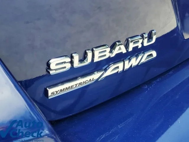 2025 Subaru Impreza BASE photo 9