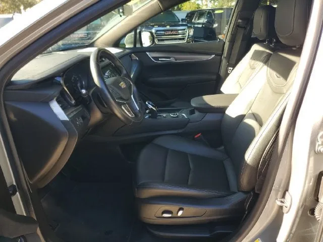 2023 Cadillac XT5 FWD Luxury photo 18