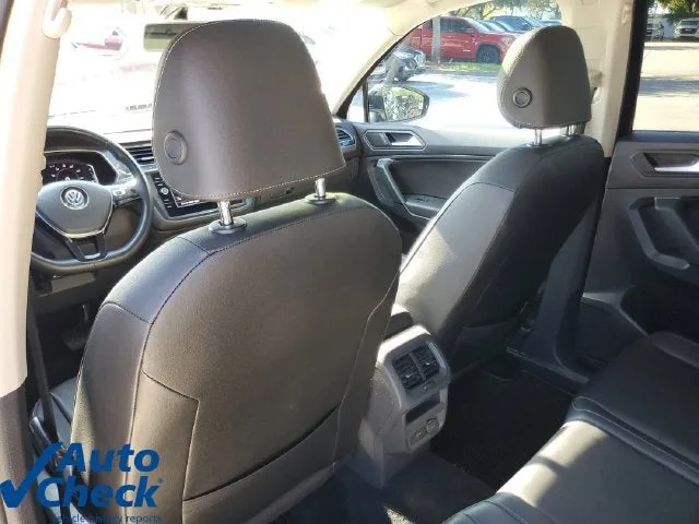 2019 Volkswagen Tiguan 2.0T SEL photo 13