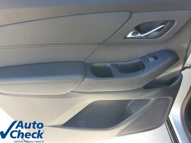 2021 Chevrolet Traverse Premier photo 14