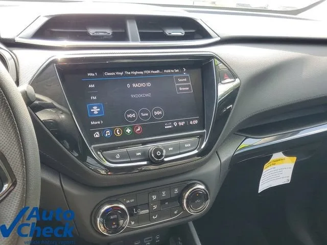 2021 Chevrolet Trailblazer LT photo 25