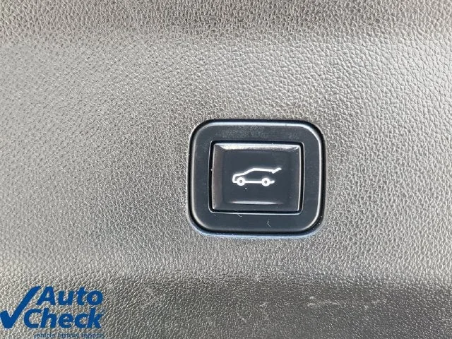 2022 Chevrolet Tahoe Z71 photo 11