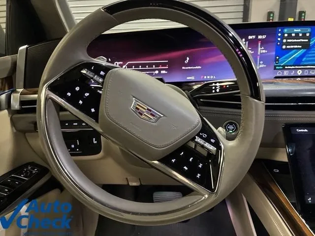2025 Cadillac Escalade ESV Sport Platinum photo 15