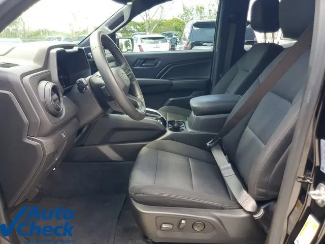 2023 Chevrolet Colorado Trail Boss photo 17