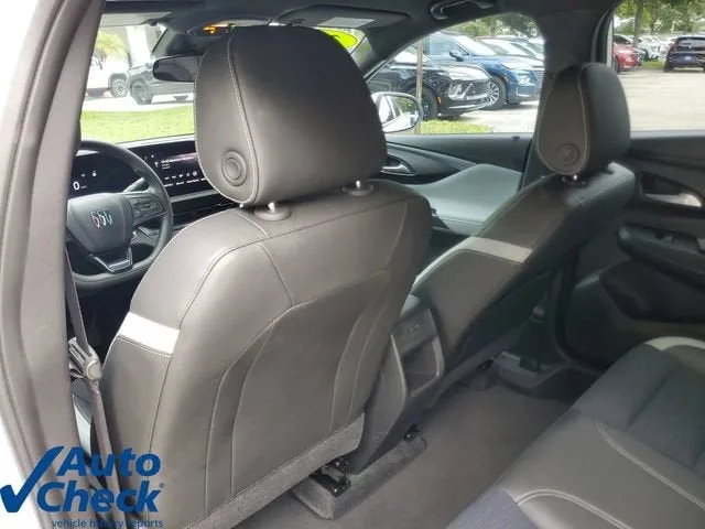 2024 Buick Envista Preferred photo 13