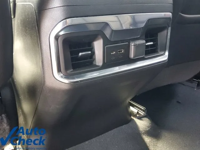 2022 Chevrolet Silverado 2500 HD High Country photo 14