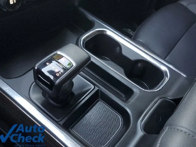 2024 Chevrolet Silverado 1500 RST photo 26