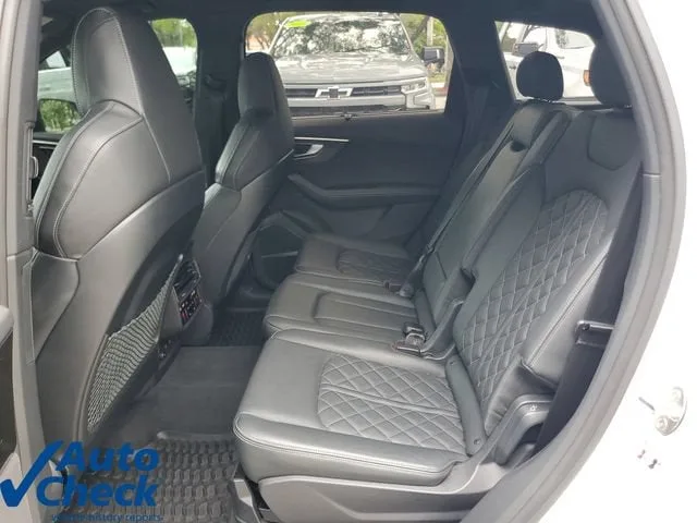 2023 Audi SQ7 Prestige TFSI quattro Tiptronic photo 11