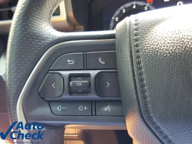 2025 Toyota 4Runner SR5 photo 23