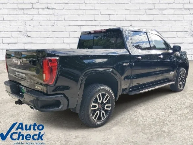2025 GMC Sierra 1500 AT4 photo 4