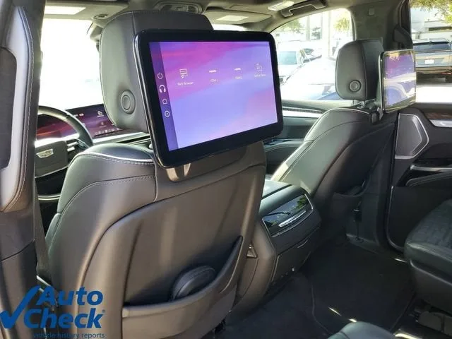2025 Cadillac Escalade Sport Platinum photo 14