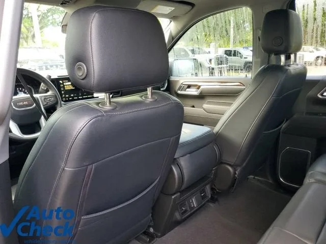 2023 GMC Sierra 1500 Elevation photo 11
