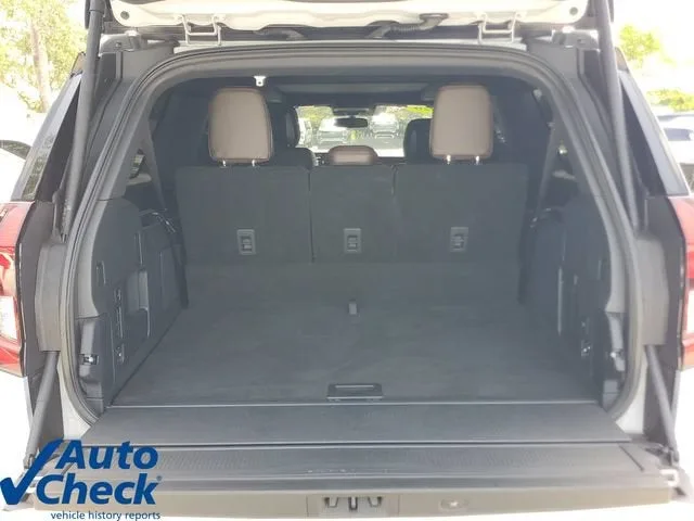 2026 Ford Expedition Max King Ranch photo 11