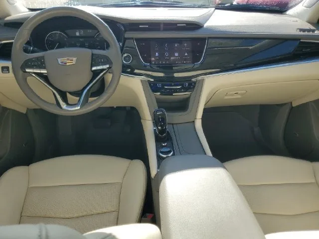 2025 Cadillac XT6 Premium Luxury photo 17