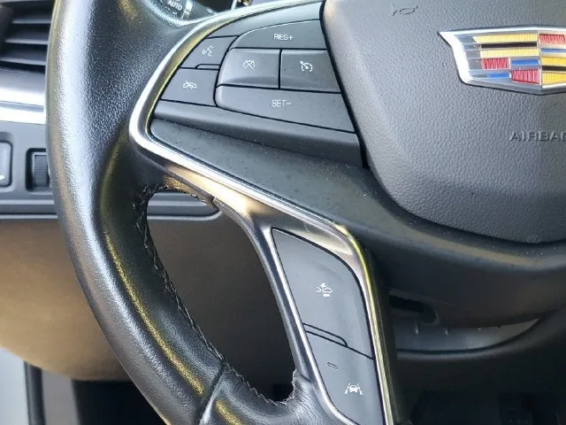 2023 Cadillac XT5 FWD Luxury photo 22