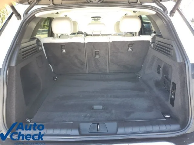 2023 Land Rover Range Rover Sport SE photo 9