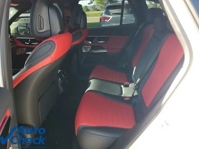 2024 Mercedes-Benz GLC 300 SUV photo 11