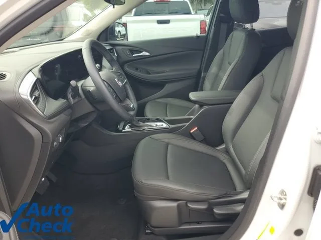 2024 Buick Encore GX Sport Touring photo 18