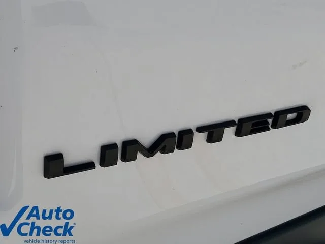 2023 RAM 1500 Limited photo 11