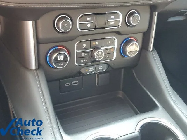2024 Chevrolet Suburban LS photo 25