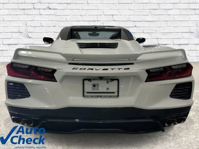 2022 Chevrolet Corvette Stingray 3LT photo 3