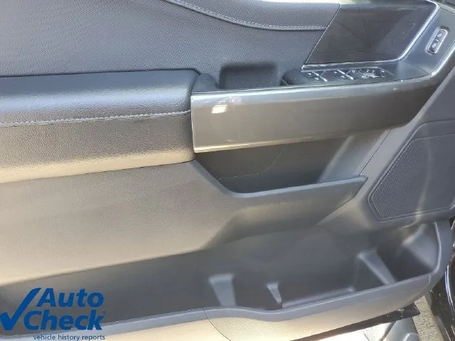 2023 Ford F-150 XLT photo 18