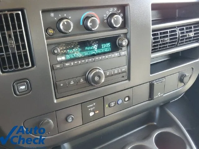 2025 Chevrolet Express Cargo WT photo 22