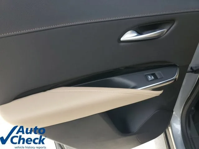 2024 Cadillac XT4 Luxury photo 14