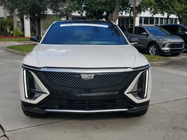 2024 Cadillac LYRIQ Tech photo 6