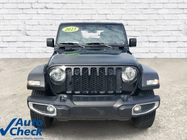 2023 Jeep Gladiator Sport S 4x4 photo 6