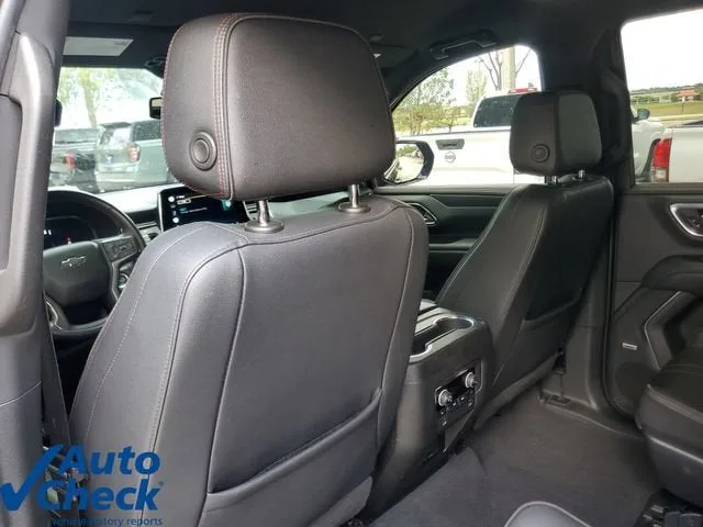 2022 Chevrolet Tahoe RST photo 14