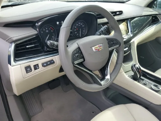 2025 Cadillac XT6 Premium Luxury photo 20