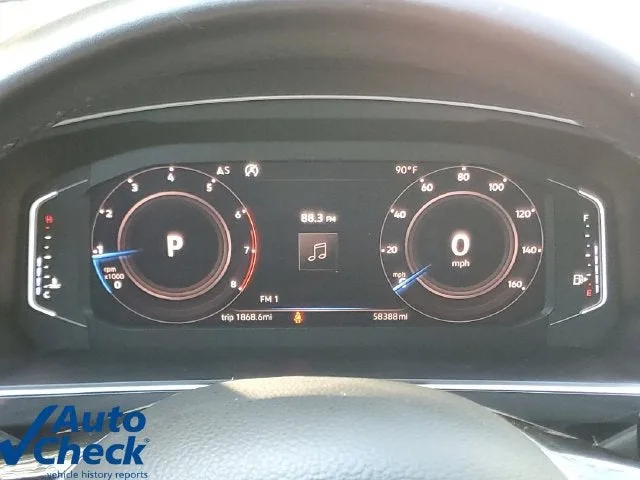 2019 Volkswagen Tiguan 2.0T SEL photo 25