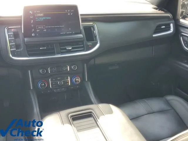 2023 Chevrolet Suburban RST photo 17