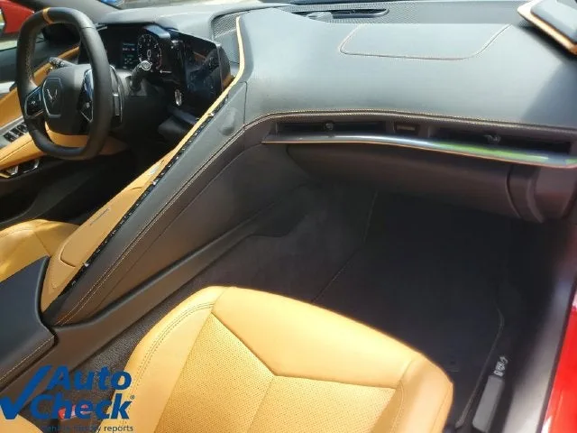 2024 Chevrolet Corvette Stingray 2LT photo 11