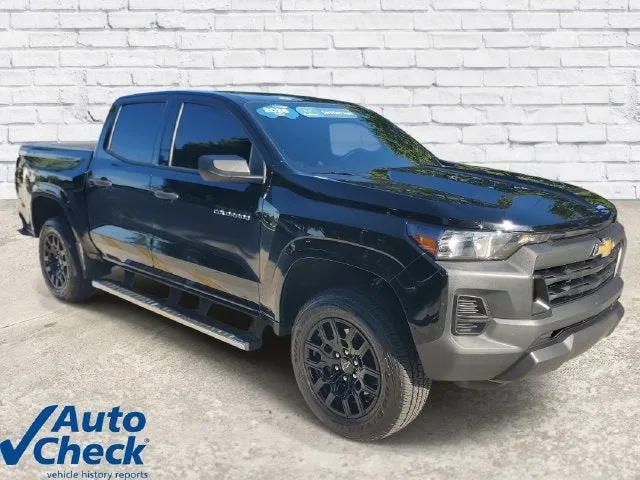 2026 Chevrolet Colorado WT photo 5