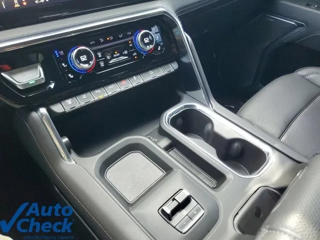 2025 GMC Sierra 2500 HD Denali photo 25