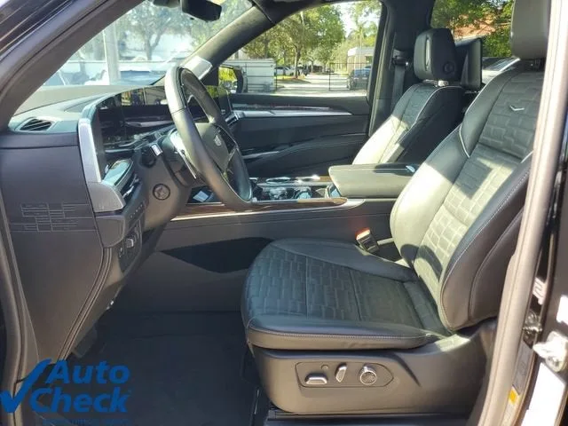 2025 Cadillac Escalade Sport Platinum photo 19