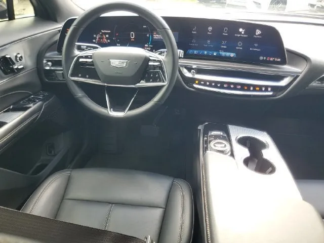 2024 Cadillac LYRIQ Tech photo 15