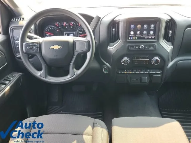 2023 Chevrolet Silverado 1500 Custom photo 16