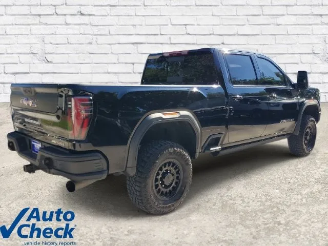 2025 GMC Sierra 2500 HD AT4X photo 4