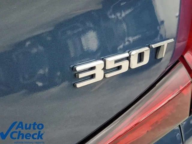 2024 Cadillac XT4 Luxury photo 9
