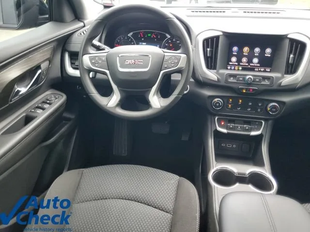 2023 GMC Terrain SLE photo 15