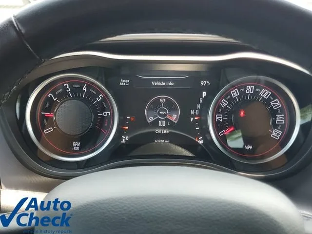 2022 Dodge Challenger SXT photo 22