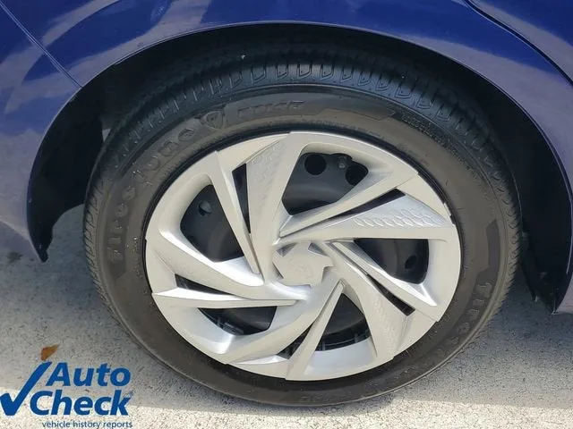 2025 Subaru Impreza BASE photo 6