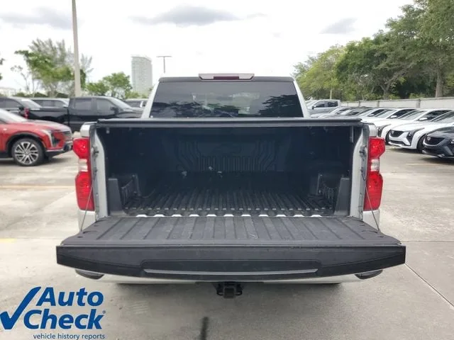 2020 Chevrolet Silverado 1500 LT photo 10