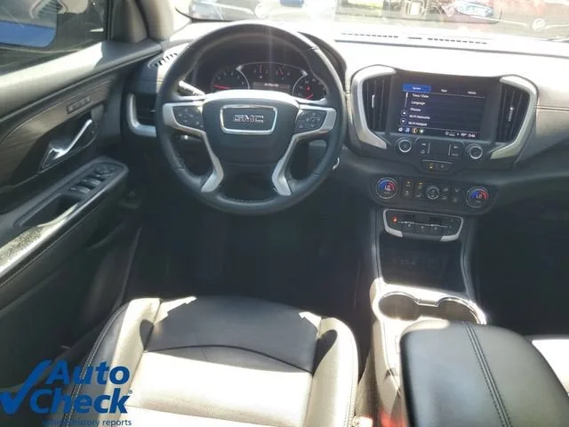 2023 GMC Terrain SLT photo 18