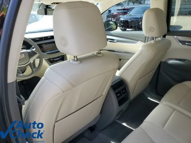 2021 Cadillac XT5 FWD Premium Luxury photo 13
