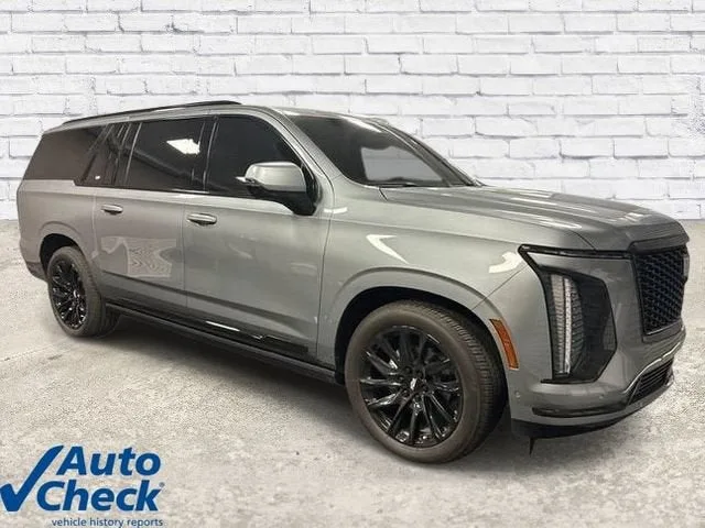2025 Cadillac Escalade ESV Sport Platinum photo 8