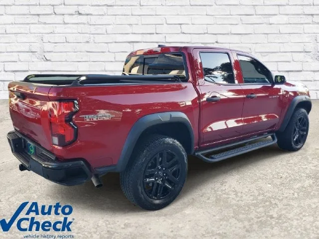 2025 Chevrolet Colorado Trail Boss photo 4